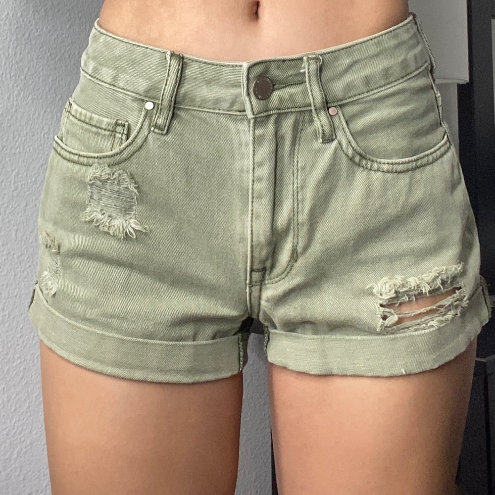 PacSun olive green shorts